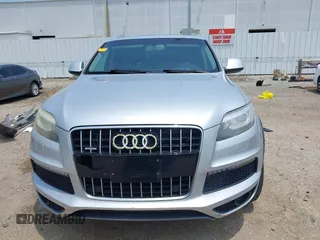 2010 Audi Q7 with VIN WA1DVAFEXAD003424, listed as a IAAI auction lot 42282789 with 131,459 mi miles and . Bid and sale history available at DreamBid. Image 12.