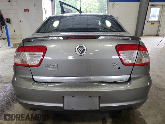 2008 Mercury Milan Premier with VIN 3MEHM08188R651438, listed as a Copart auction lot 61039785 with Not provided miles and Salvage title. Bid and sale history available at DreamBid. Image 6.