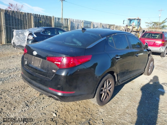 2013 Kia Optima LX with VIN 5XXGM4A71DG185525, listed as a IAAI auction lot 40803086 with 171,741 mi miles. Bid and sale history available at carsss.com. Image 4.