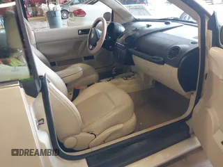 2009 Volkswagen Beetle S with VIN 3VWRG31Y89M408245, listed as a IAAI auction lot 41600593 with 76,156 mi miles and . Bid and sale history available at DreamBid. Image 5.
