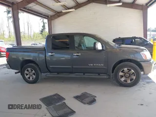 2005 Nissan Titan LE с VIN 1N6AA07B75N553857, выставлен на аукционе IAAI как лот 42110183 с пробегом 166 064 миль миль и . История ставок и продаж доступна на DreamBid. Изображение 13.