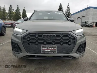 2024 Audi Q5 S line Premium Plus z VIN WA1EAAFY9R2045228, wystawiony jako Copart lot #53828645 z przebiegiem 16 502 mil mil oraz Szkoda całkowita • Salvage title. Historia ofert i sprzedaży dostępna na DreamBid. Obrazek 5.