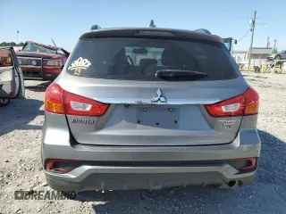2018 Mitsubishi Outlander SEL z VIN JA4AP4AW1JU001625, wystawiony jako Copart lot #53531915 z przebiegiem 227 043 mil mil oraz Szkoda całkowita • Salvage title. Historia ofert i sprzedaży dostępna na DreamBid. Obrazek 6.