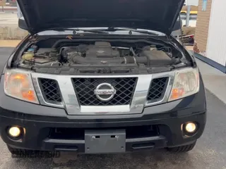 2013 Nissan Frontier SV z VIN 1N6AD0EV1DN753474, wystawiony jako Copart lot #59224445 z przebiegiem 263 774 mil mil oraz Czysty tytuł • Clean title. Historia ofert i sprzedaży dostępna na DreamBid. Obrazek 11.