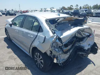 2020 Toyota Corolla Hybrid LE с VIN JTDEBRBE6LJ010706, выставлен на аукционе IAAI как лот 42314917 с пробегом 87 417 миль миль и . История ставок и продаж доступна на DreamBid. Изображение 3.