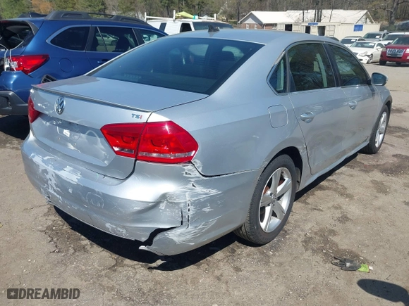 2014 Volkswagen Passat Wolfsburg Ed with VIN 1VWAS7A32EC048814, listed as a IAAI auction lot 41858198 with 112,436 mi miles. Bid and sale history available at carsss.com. Image 4.