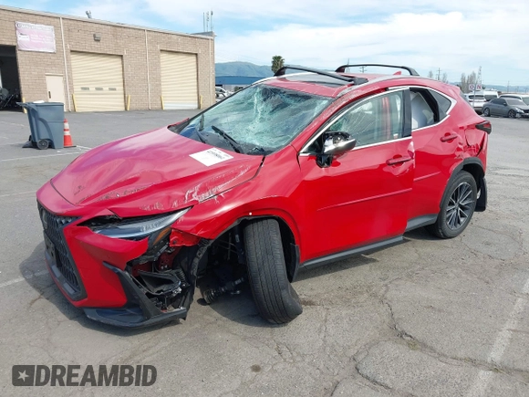 2024 Lexus NX 350h Premium z VIN 2T2GKCEZ7RC025509, wystawiony jako IAAI lot #41998061 z przebiegiem 29 737 mil mil oraz . Historia ofert i sprzedaży dostępna na DreamBid. Obrazek 16.