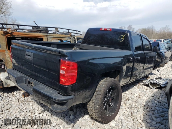 2018 Chevrolet Silverado 1500 LT with VIN 1GCVKREC0JZ216189, listed as a Copart auction lot 47225175 with Not Provided miles and Salvage Title. Bid and sale history available at DreamBid. Image 3.