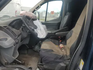 2015 Ford Transit с VIN 1FTSW2YMXFKA52338, выставлен на аукционе Copart как лот 54312285 с пробегом 331 037 миль миль и Списание • Salvage title. История ставок и продаж доступна на DreamBid. Изображение 7.