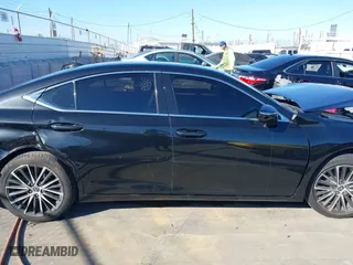 2023 Lexus ES with VIN 58ADZ1B17PU139794, listed as a IAAI auction lot 41665543 with 32,952 mi miles. Bid and sale history available at carsss.com. Image 13.