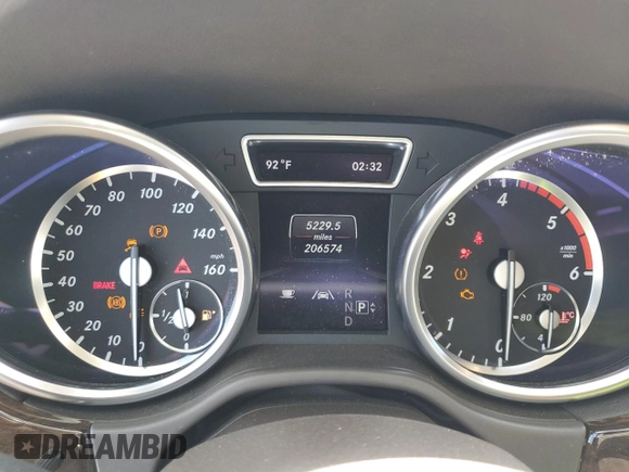 2013 Mercedes-Benz M 350 z VIN 4JGDA2EB0DA225227, wystawiony jako Copart lot #55171875 z przebiegiem 206 574 mil mil oraz Szkoda całkowita • Salvage title. Historia ofert i sprzedaży dostępna na DreamBid. Obrazek 9.