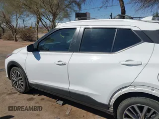 2024 Nissan Kicks SV with VIN 3N1CP5CV3RL496072, listed as a IAAI auction lot 41827609 with 9,059 mi miles. Bid and sale history available at carsss.com. Image 15.