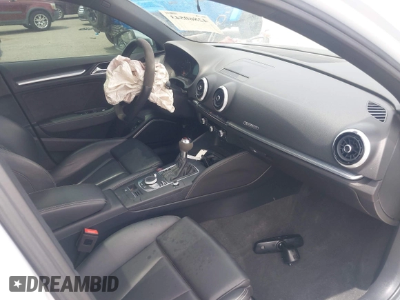 2020 Audi RS 3 with VIN WUABWGFF4LA904611, listed as a IAAI auction lot 42860543 with 36,566 mi miles and . Bid and sale history available at DreamBid. Image 5.