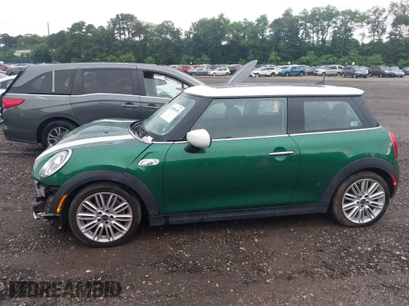 2020 MINI Hardtop Cooper S with VIN WMWXR5C04L2L37855, listed as a IAAI auction lot 42606696 with 39,531 mi miles and . Bid and sale history available at DreamBid. Image 14.