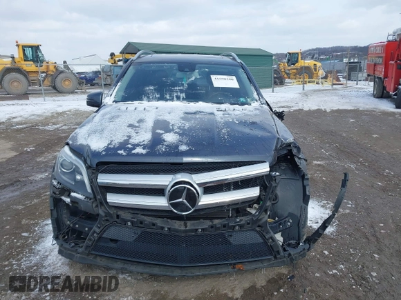 2014 Mercedes-Benz GL-Class GL 550 with VIN 4JGDF7DE3EA321574, listed as a IAAI auction lot 41598200 with 93,190 mi miles. Bid and sale history available at carsss.com. Image 13.