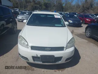 2006 Chevrolet Impala LT 3.9L with VIN 2G1WC581569375871, listed as a IAAI auction lot 41848504 with 158,311 mi miles and . Bid and sale history available at DreamBid. Image 6.