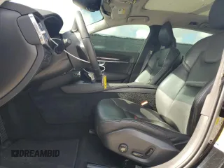 2018 Volvo S90 Momentum с VIN LVY982AK3JP037041, выставлен на аукционе Copart как лот 59496795 с пробегом 64 270 миль миль и Списание • Salvage title. История ставок и продаж доступна на DreamBid. Изображение 7.