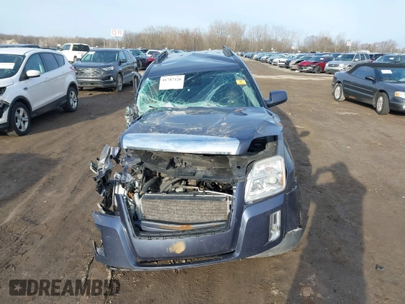 2013 GMC Terrain SLE z VIN 2GKALSEKXD6312913, wystawiony jako IAAI lot #41787328 z przebiegiem 153 646 mil mil oraz . Historia ofert i sprzedaży dostępna na DreamBid. Obrazek 12.