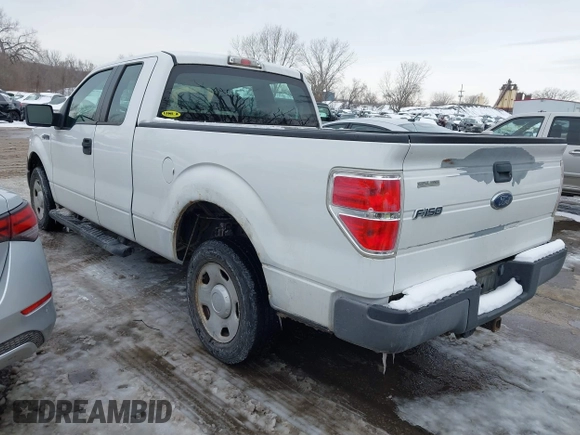 2009 Ford F-150 STX with VIN 1FTRX12W19KB23964, listed as a IAAI auction lot 41550002 with 278,228 mi miles. Bid and sale history available at carsss.com. Image 3.