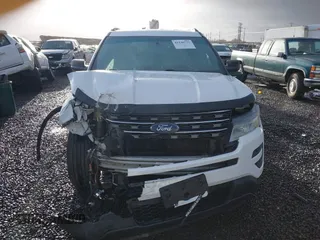 2016 Ford Explorer with VIN 1FM5K8BH5GGB63791, listed as a IAAI auction lot 41146771 with 205,423 mi miles and . Bid and sale history available at carsss.com. Image 12.