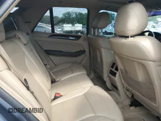 2014 Mercedes-Benz M 350 z VIN 4JGDA5JB0EA373550, wystawiony jako Copart lot #59217885 z przebiegiem 188 074 mil mil oraz Czysty tytuł • Clean title. Historia ofert i sprzedaży dostępna na DreamBid. Obrazek 10.
