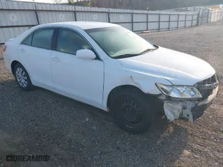2009 Toyota Camry with VIN 4T1BE46K09U807095, listed as a IAAI auction lot 41791893 with 181,424 mi miles. Bid and sale history available at carsss.com. Image 1.
