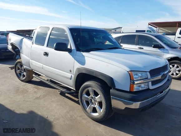 2003 Chevrolet Silverado 1500 LS with VIN 2GCEC19T231309266, listed as a IAAI auction lot 41304199 with 181,761 mi miles. Bid and sale history available at carsss.com. Image 1.