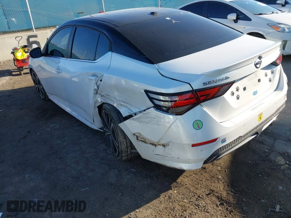 2020 Nissan Sentra SR with VIN 3N1AB8DV0LY261421, listed as a IAAI auction lot 41752418 with 42,971 mi miles and . Bid and sale history available at DreamBid. Image 3.