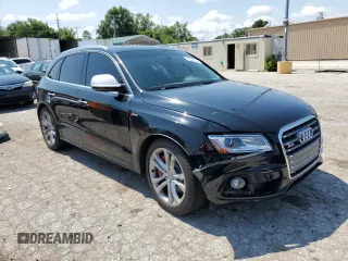 2016 Audi SQ5 Premium Plus with VIN WA1CCAFP2GA019551, listed as a Copart auction lot 61885134 with 99,722 mi miles and Salvage Title. Bid and sale history available at carsss.com. Image 4.
