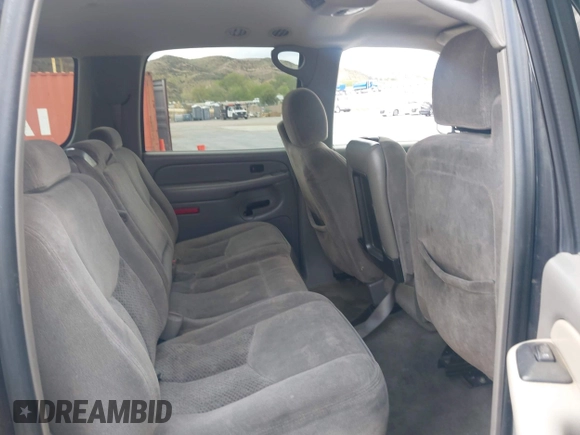 2006 Chevrolet Suburban LS w/1WT with VIN 1GNEC16Z26J103651, listed as a IAAI auction lot 41959305 with 1 mi miles. Bid and sale history available at carsss.com. Image 8.