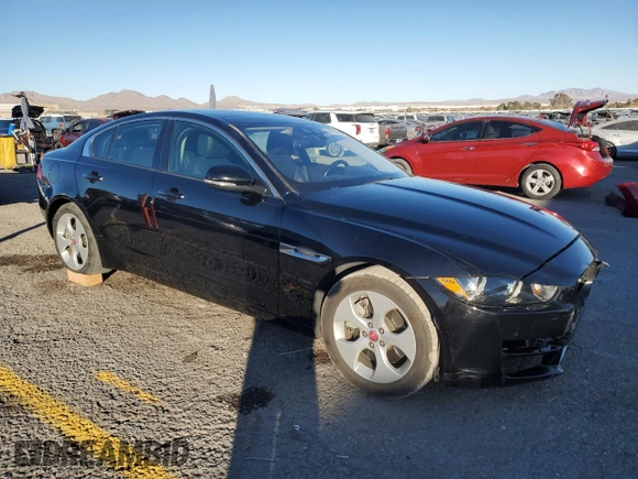 2018 Jaguar XE 25t with VIN SAJAR4FX6JCP27215, listed as a Copart auction lot 88518935 with 75,559 mi miles and Salvage Title. Bid and sale history available at carsss.com. Image 4.