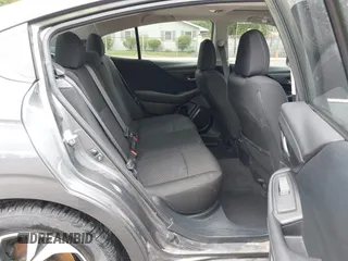 2021 Subaru Legacy Premium z VIN 4S3BWAF67M3013955, wystawiony jako IAAI lot #42177463 z przebiegiem 93 108 mil mil oraz . Historia ofert i sprzedaży dostępna na DreamBid. Obrazek 8.