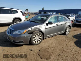 2013 Chrysler 200 Touring with VIN 1C3CCBBB8DN723123, listed as a Copart auction lot 51312395 with 81,116 mi miles and Clean Title. Bid and sale history available at carsss.com. Image 1.