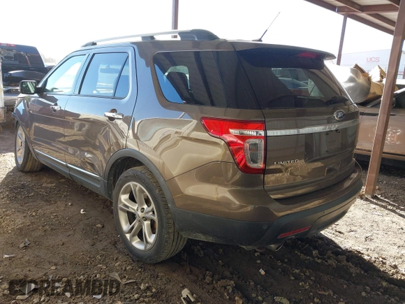 2015 Ford Explorer Limited with VIN 1FM5K8F89FGC38064, listed as a IAAI auction lot 41749372 with 146,756 mi miles and . Bid and sale history available at DreamBid. Image 3.
