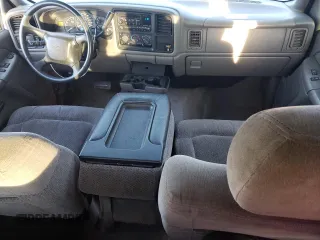 1999 Chevrolet Silverado 1500 LS with VIN 2GCEK19T0X1188598, listed as a Copart auction lot 41874175 with 168,592 mi miles and Clean Title. Bid and sale history available at carsss.com. Image 8.