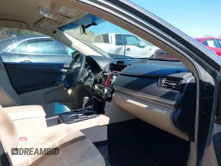 2012 Toyota Camry L with VIN 4T1BF1FK3CU609078, listed as a IAAI auction lot 41884818 with 188,947 mi miles. Bid and sale history available at carsss.com. Image 5.