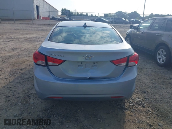 2012 Hyundai Elantra Limited с VIN KMHDH4AEXCU469312, выставлен на аукционе IAAI как лот 42602449 с пробегом 124 285 миль миль и . История ставок и продаж доступна на DreamBid. Изображение 6.