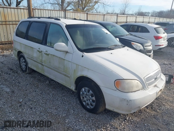 2005 Kia Sedona LX with VIN KNDUP132556755679, listed as a IAAI auction lot 41462364 with 79,031 mi miles. Bid and sale history available at carsss.com. Image 1.
