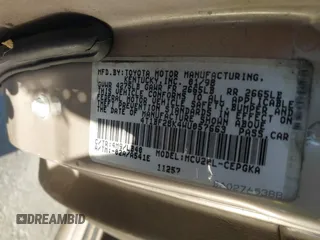 1998 Toyota Camry LE z VIN 4T1BF28K4WU057663, wystawiony jako IAAI lot #41329614 z przebiegiem 145 034 mil mil oraz . Historia ofert i sprzedaży dostępna na DreamBid. Obrazek 9.