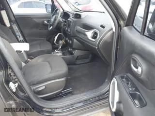 2019 Jeep Renegade Sport with VIN ZACNJBAB2KPJ83085, listed as a IAAI auction lot 41582293 with 1 mi miles. Bid and sale history available at carsss.com. Image 5.