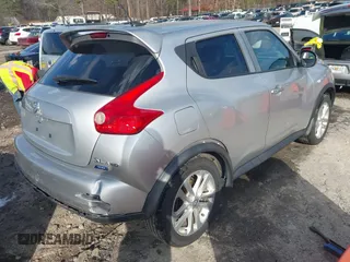 2012 Nissan Juke SL with VIN JN8AF5MV6CT113612, listed as a IAAI auction lot 41590917 with 198,619 mi miles. Bid and sale history available at carsss.com. Image 4.