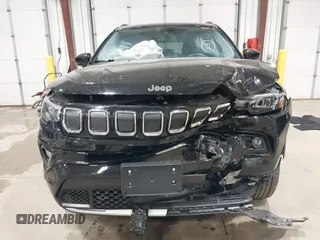 2022 Jeep Compass Limited z VIN 3C4NJDCB5NT223989, wystawiony jako IAAI lot #42482784 z przebiegiem 27 347 mil mil oraz . Historia ofert i sprzedaży dostępna na DreamBid. Obrazek 12.