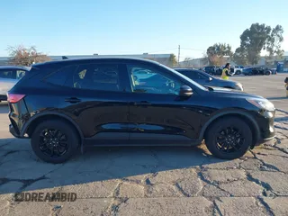 2020 Ford Escape SE Sport Hybrid with VIN 1FMCU0BZ1LUC61109, listed as a IAAI auction lot 41407511 with 135,353 mi miles and . Bid and sale history available at carsss.com. Image 14.