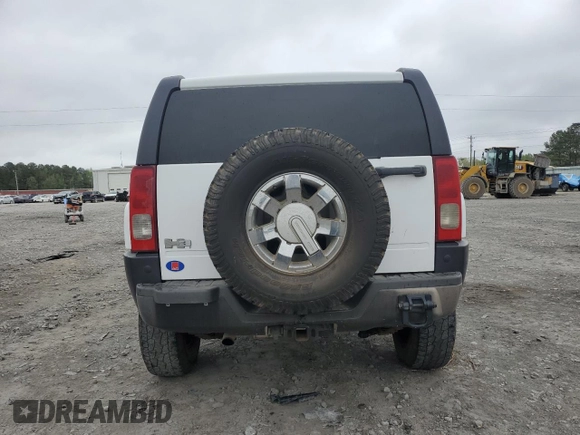 2006 Hummer H3 with VIN 5GTDN136468106351, listed as a Copart auction lot 50273775 with 300,553 mi miles and Clean Title. Bid and sale history available at carsss.com. Image 6.