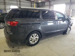 2018 Kia Sedona LX with VIN KNDMB5C17J6405820, listed as a Copart auction lot 88976525 with 110,658 mi miles and Non Repairable. Bid and sale history available at carsss.com. Image 3.