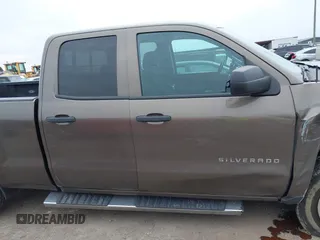 2014 Chevrolet Silverado 1500 LT with VIN 1GCVKREC8EZ139738, listed as a IAAI auction lot 41690917 with 137,519 mi miles. Bid and sale history available at carsss.com. Image 13.