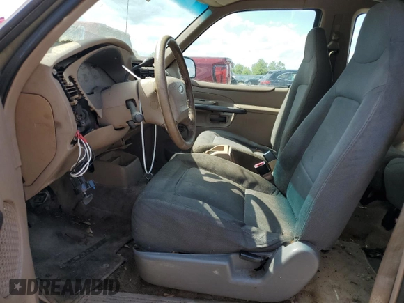 2001 Ford Explorer Sport z VIN 1FMYU60E31UA70006, wystawiony jako Copart lot #56430155 z przebiegiem 194 924 mil mil oraz Czysty tytuł • Clean title. Historia ofert i sprzedaży dostępna na DreamBid. Obrazek 7.