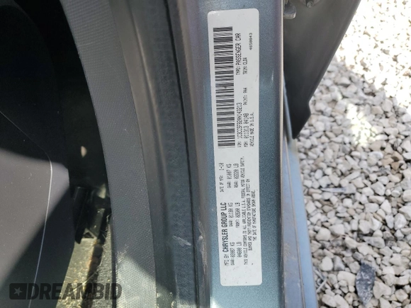 2010 Chrysler Sebring Limited z VIN 1C3CC5FB2AN143213, wystawiony jako Copart lot #47749715 z przebiegiem 174 850 mil mil oraz Szkoda całkowita • Salvage title. Historia ofert i sprzedaży dostępna na DreamBid. Obrazek 14.