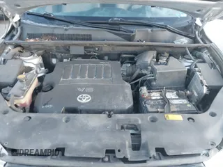2008 Toyota RAV4 with VIN JTMBK33V386032106, listed as a IAAI auction lot 41725960 with 232,724 mi miles. Bid and sale history available at carsss.com. Image 10.
