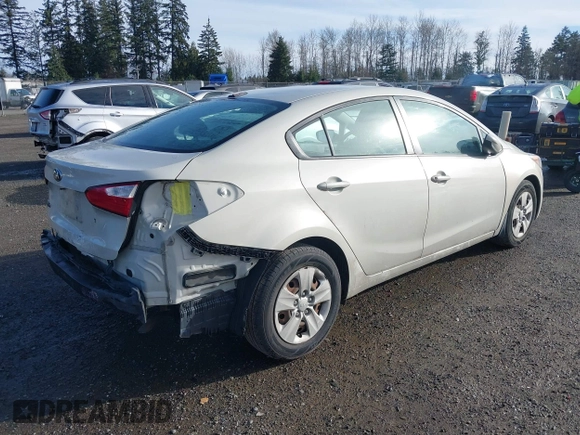 2015 Kia Forte LX with VIN KNAFK4A66F5295094, listed as a IAAI auction lot 41795729 with 183,771 mi miles. Bid and sale history available at carsss.com. Image 4.